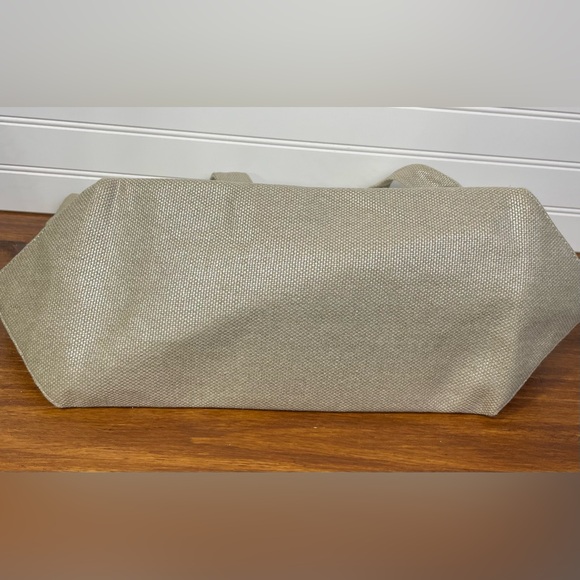 Michael Kors Tan Tote Bag - Picture 6 of 14